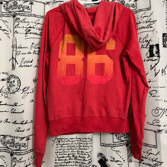 VICTORIA’S SECRET LOVE PINK ZIP UP SWEATER WITH HOOD - Picture 2 of 3